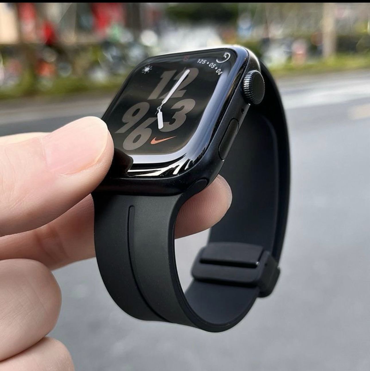 BUY 1 GET 1 FREE Smart Watch with Luxury Hublot Silicon Strap