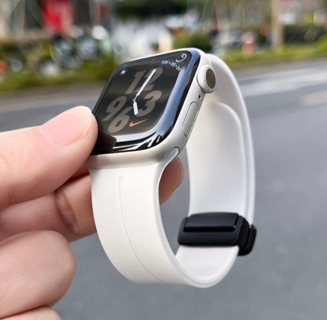 BUY 1 GET 1 FREE Smart Watch with Luxury Hublot Silicon Strap