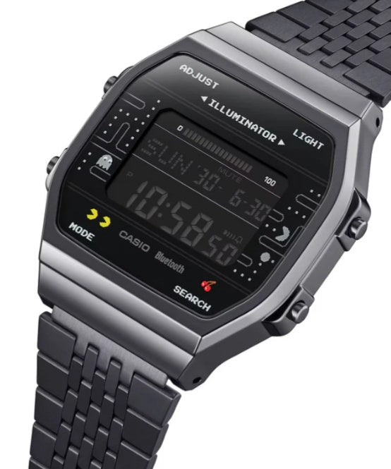 Pac-Man Limited Edition Digital Watch with Steel Bracelet