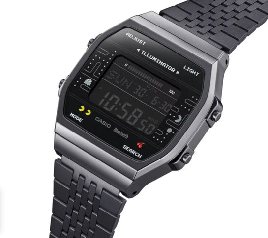 Pac-Man Limited Edition Digital Watch with Steel Bracelet